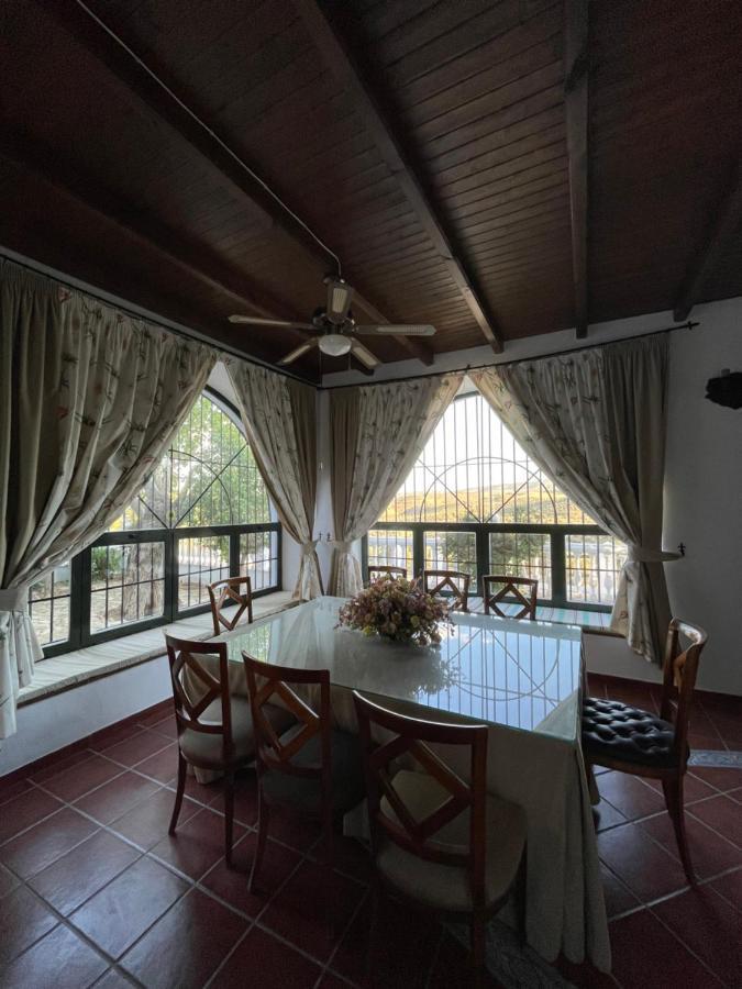 Villa Cortijo Donana à La Puebla de Cazalla Extérieur photo