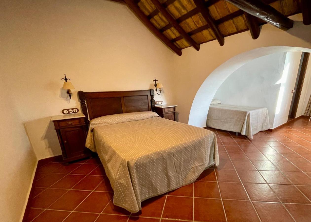 Villa Cortijo Donana à La Puebla de Cazalla Extérieur photo